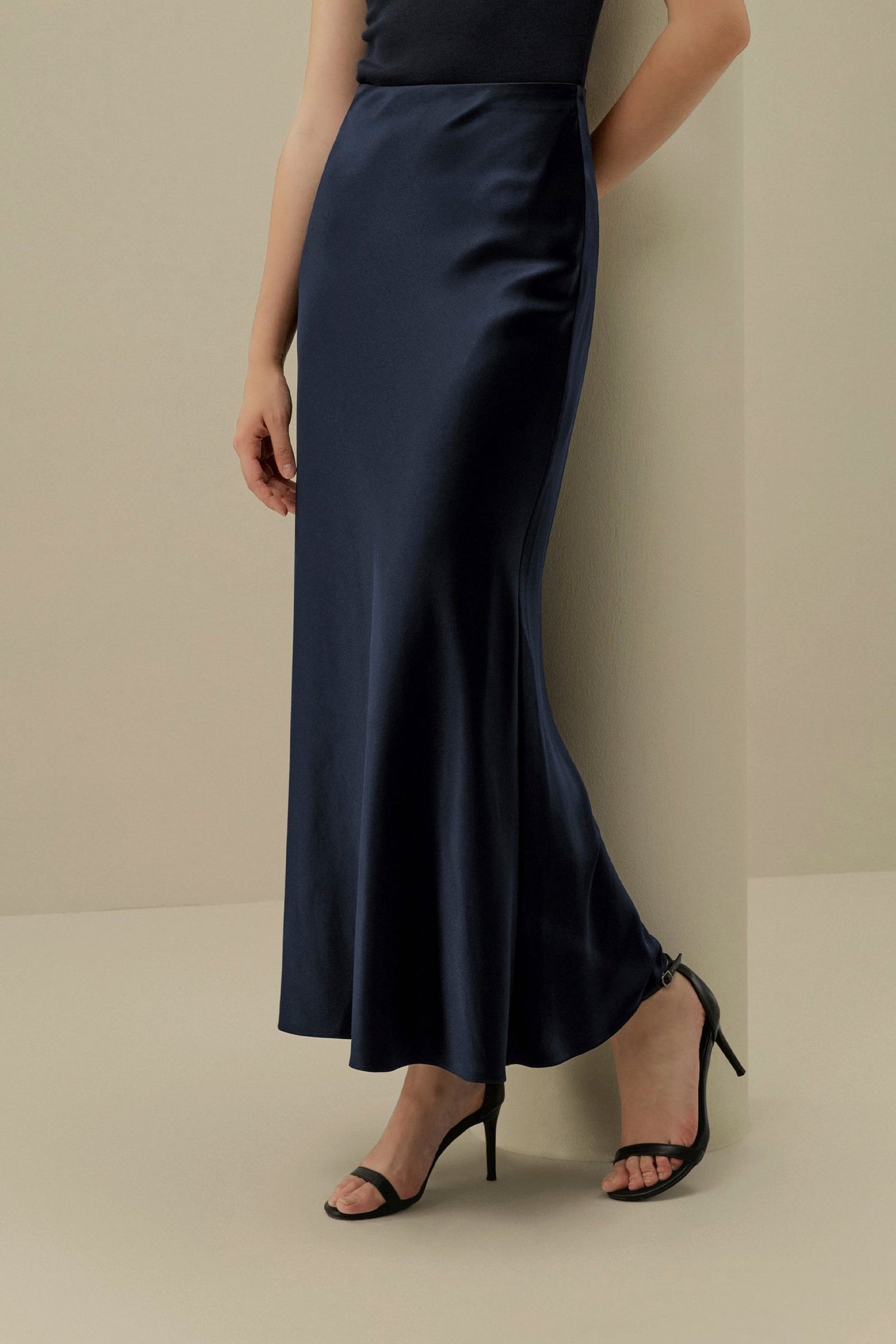 Snowfall Elegance Maxi Skirt kevincollin.com