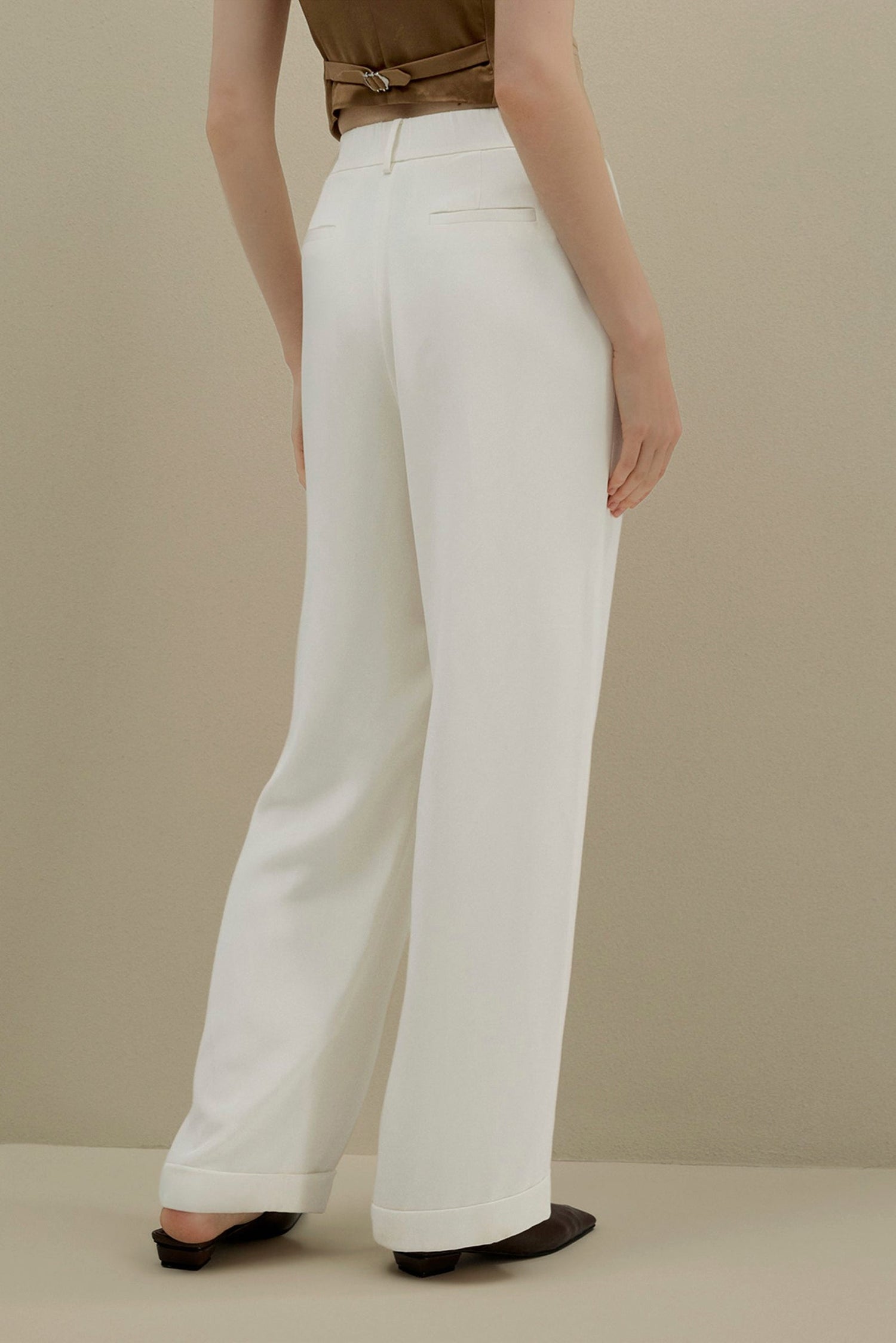 Wide Leg Elegance with Sculpted Pleats kevincollin.com