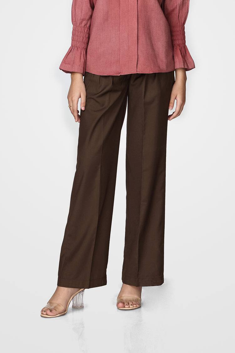 High-Waisted Pleated Trousers in Camel kevincollin.com
