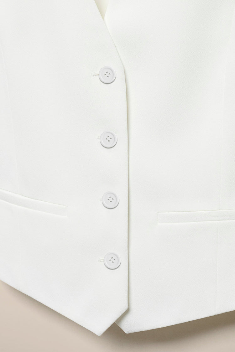 White Sleek Sleeveless Vest (Copy) kevincollin.com