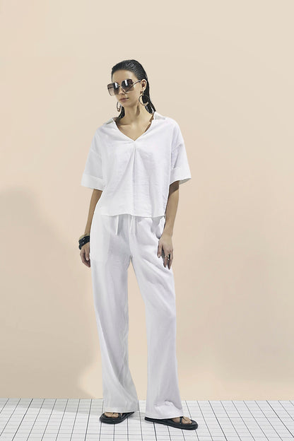 The Coastal Drawstring Trousers In White kevincollin.com
