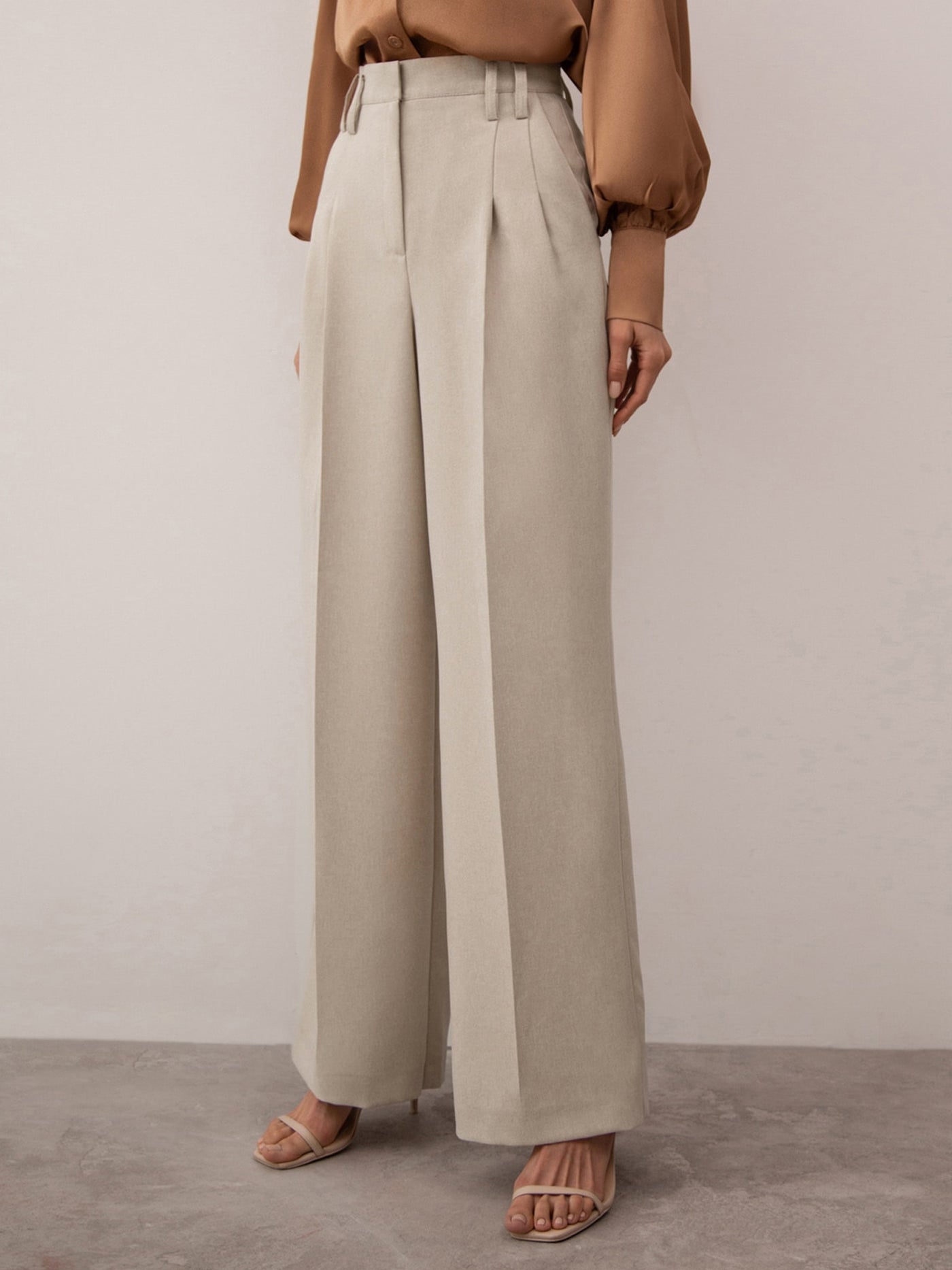 Women Pleated Flared Pants in Abalone